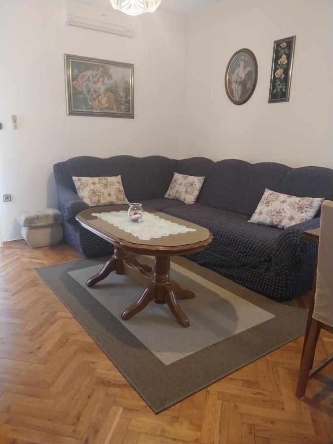 Villa Kuca Za Odmor Varos Vrlika Exterior foto